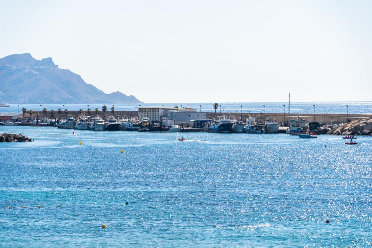 Апартаменти La Vila Es Vella - El Mirador Del Mediterraneo Ла-Віла-Джойоза Екстер'єр фото